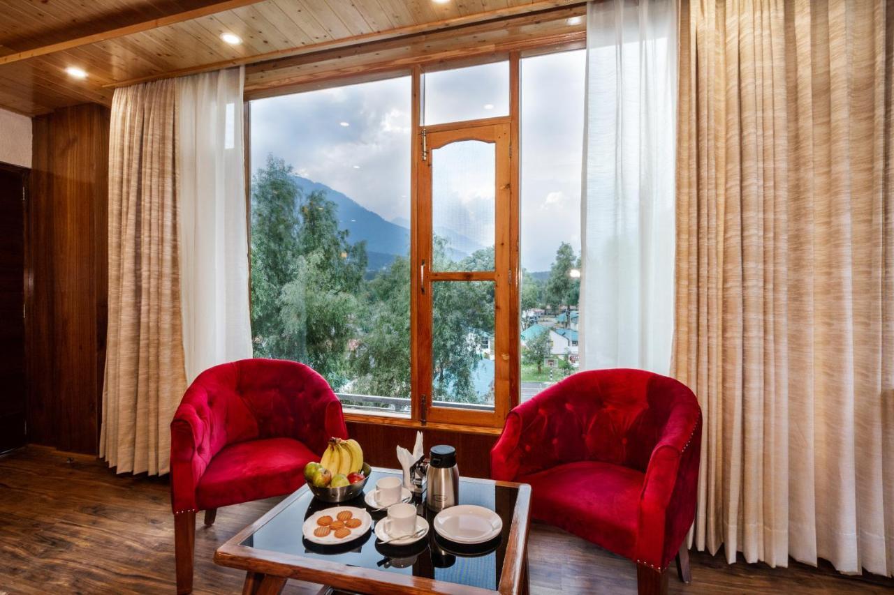 Suryansh Regency Manali Centrally Heated Air Cooled With Private Balconies Manāli Buitenkant foto